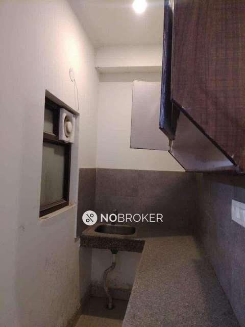 4+ BHK Flat For Sale  In Sector 24