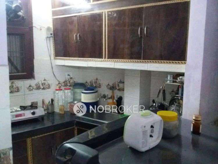 2 BHK Flat In Standalone Building  For Sale  In  Palam 