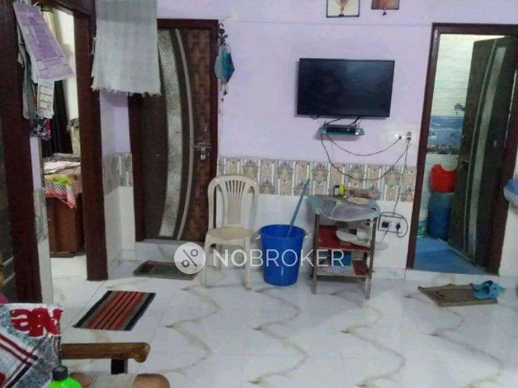 2 BHK Flat In Standalone Building  For Sale  In  Palam 