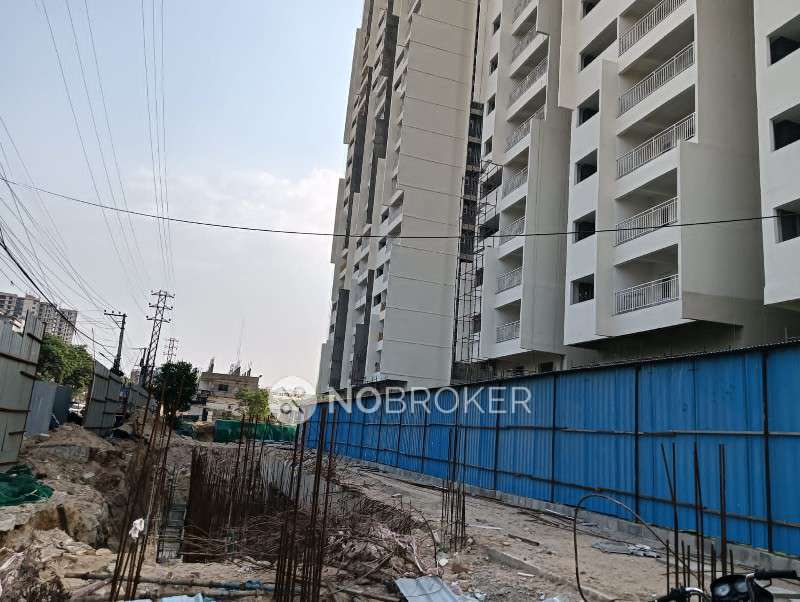 3 BHK Flat In Candeur Crescent For Sale  In Lingampally