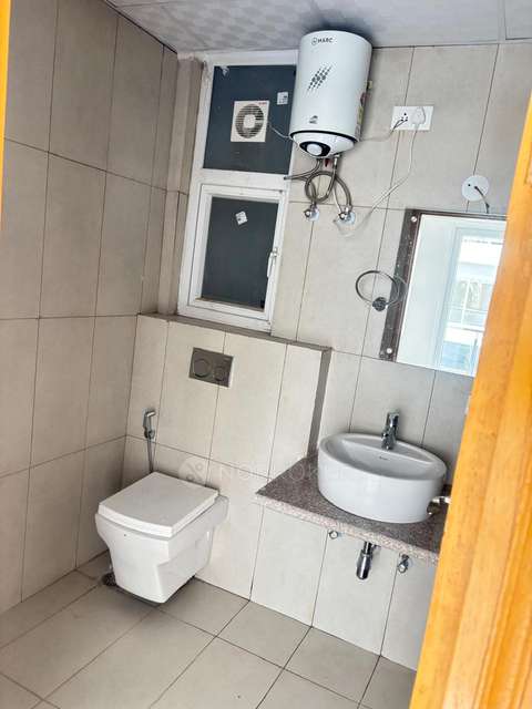 4 BHK Flat In Ss Linden, Sector 85 For Sale  In Sector 85