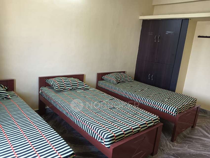 PG for Boys in Shollinganallur