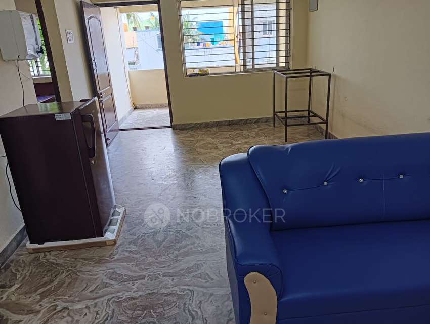 PG for Boys in Shollinganallur