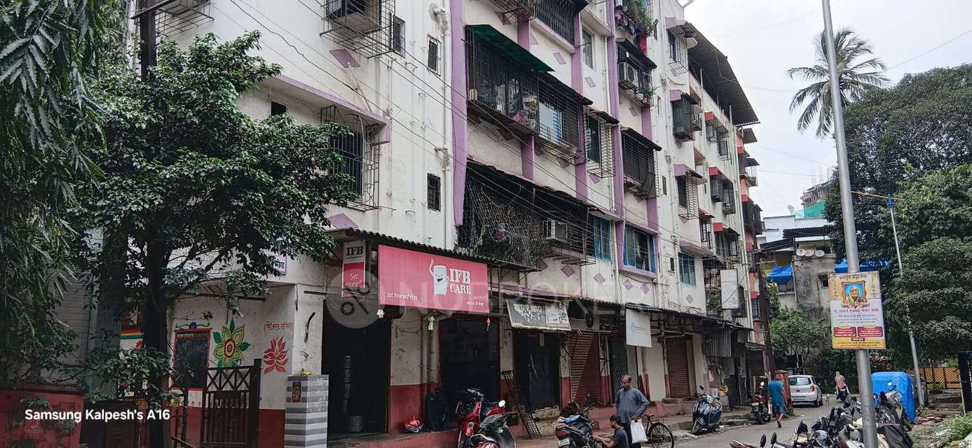 Shop in P2, Gokhale Rd, Ambika Nagar, Dombivli West, Dombivli, Maharashtra 421202, India, Mumbai for sale 