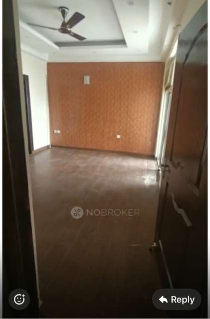 3 BHK Flat In Amrapali Platinum, Sector 119 for Rent  In Sector 119