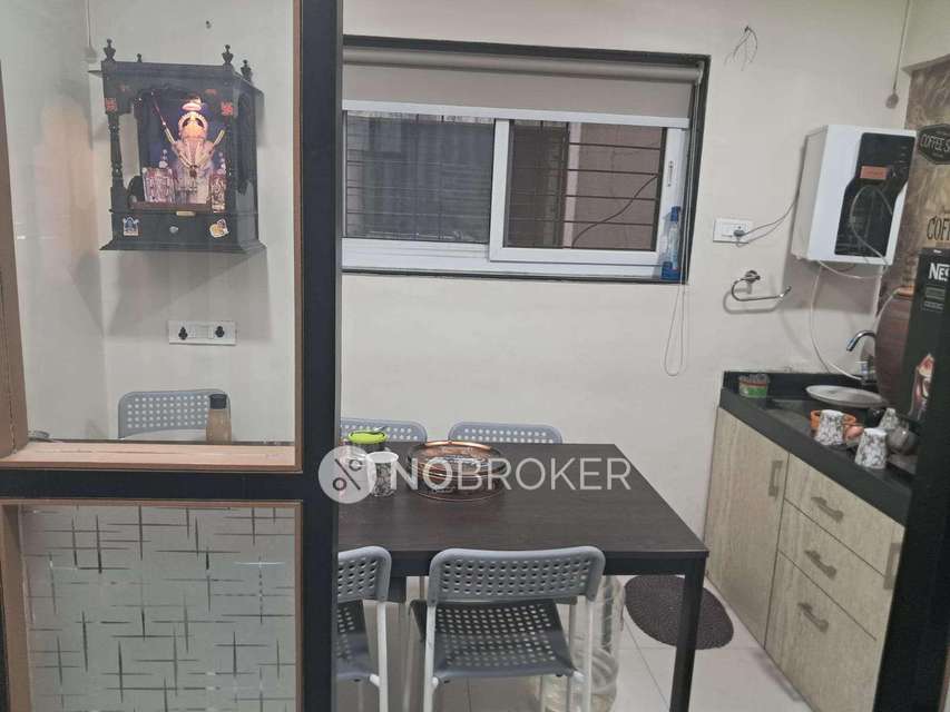 2 BHK Flat In Clover Centre for Rent  In Camp