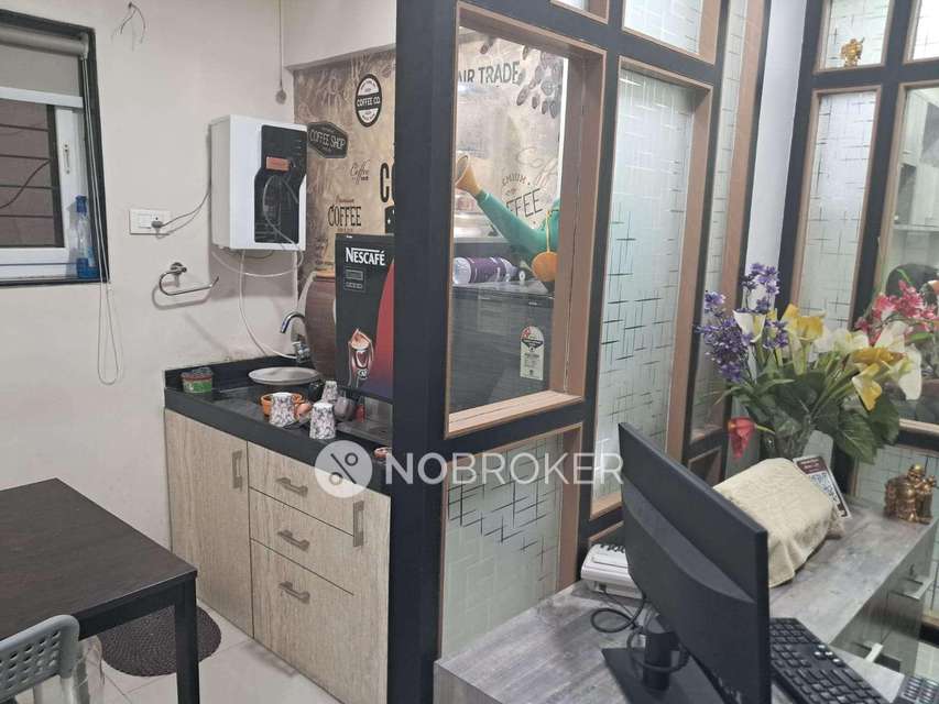 2 BHK Flat In Clover Centre for Rent  In Camp