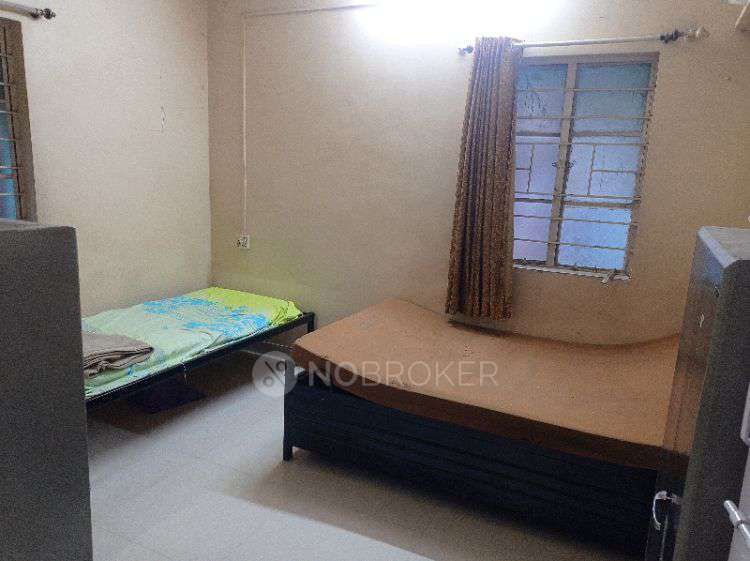 Single Room for Female In 1 BHK  In Ganatra Complex In Market Yard