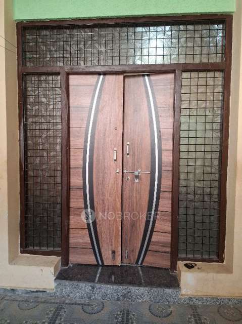 2 BHK Flat In Talab Katta for Rent  In Talab Katta Inner Road