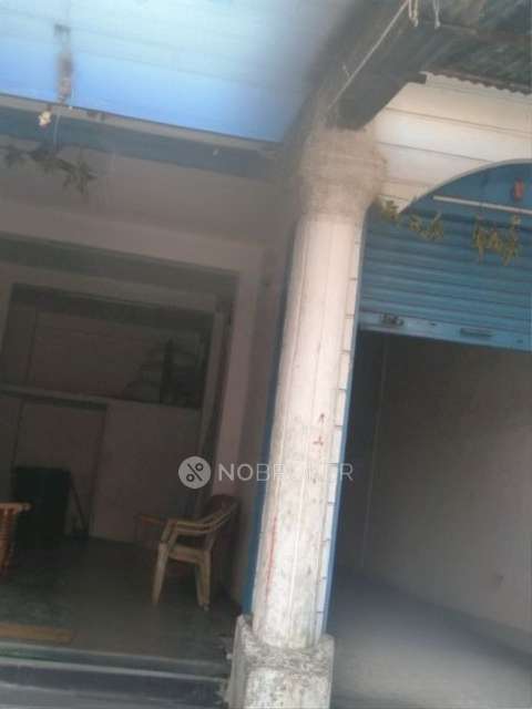 Shop in Jam Bagh, Hyderabad for sale 