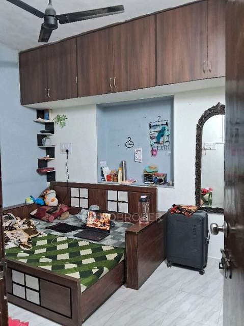 Single Room for Female In 1 BHK  In Balwadkar House Balewadi In Donje