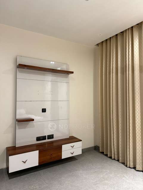 PG for Anyone in Sector 105