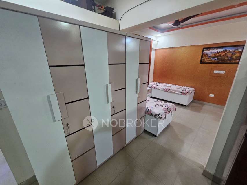 PG for Anyone in Raksha Apartment