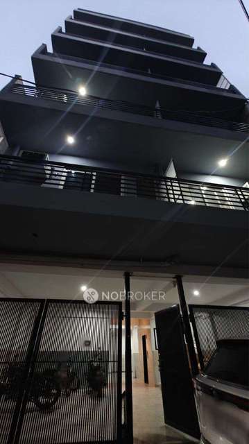 1 BHK Flat In Wazirabad for Rent  In Sector 52