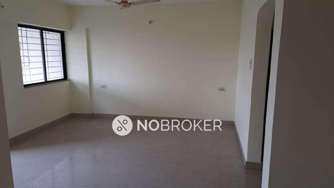 2 BHK Flat In Swapnalok  Society For Sale  In Hadapsar