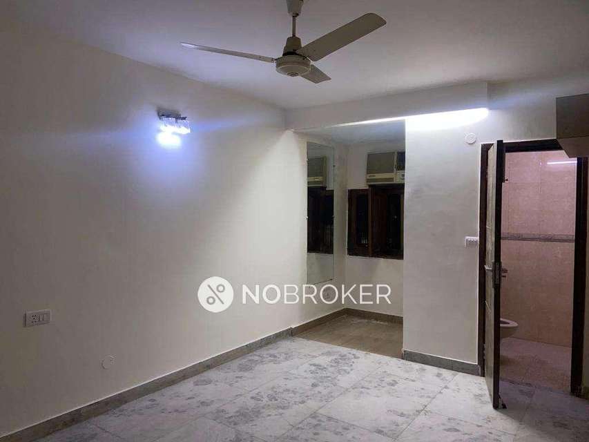 4 BHK Flat For Sale  In Greater Kailash