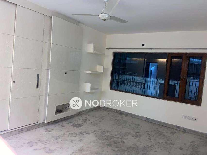 4 BHK Flat For Sale  In Greater Kailash