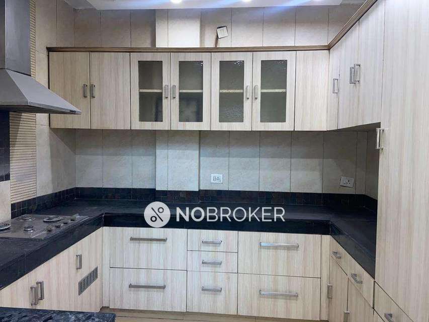 4 BHK Flat For Sale  In Greater Kailash