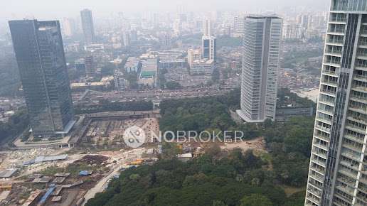 1 RK Flat In Oberoi Realty  for Rent  In  Borivali East,