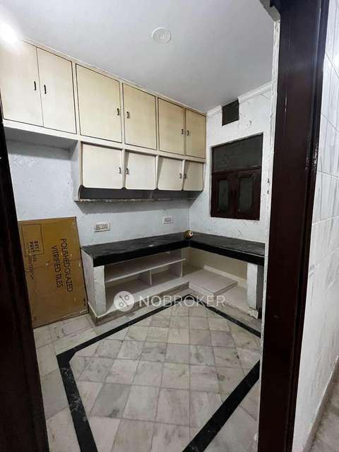 3 BHK Flat In Gtb Nagar  Outram Line For Sale  In Gtb Nagar