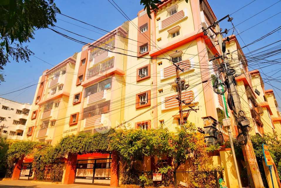 2 BHK Flat In Maruti  For Sale  In Kothapet