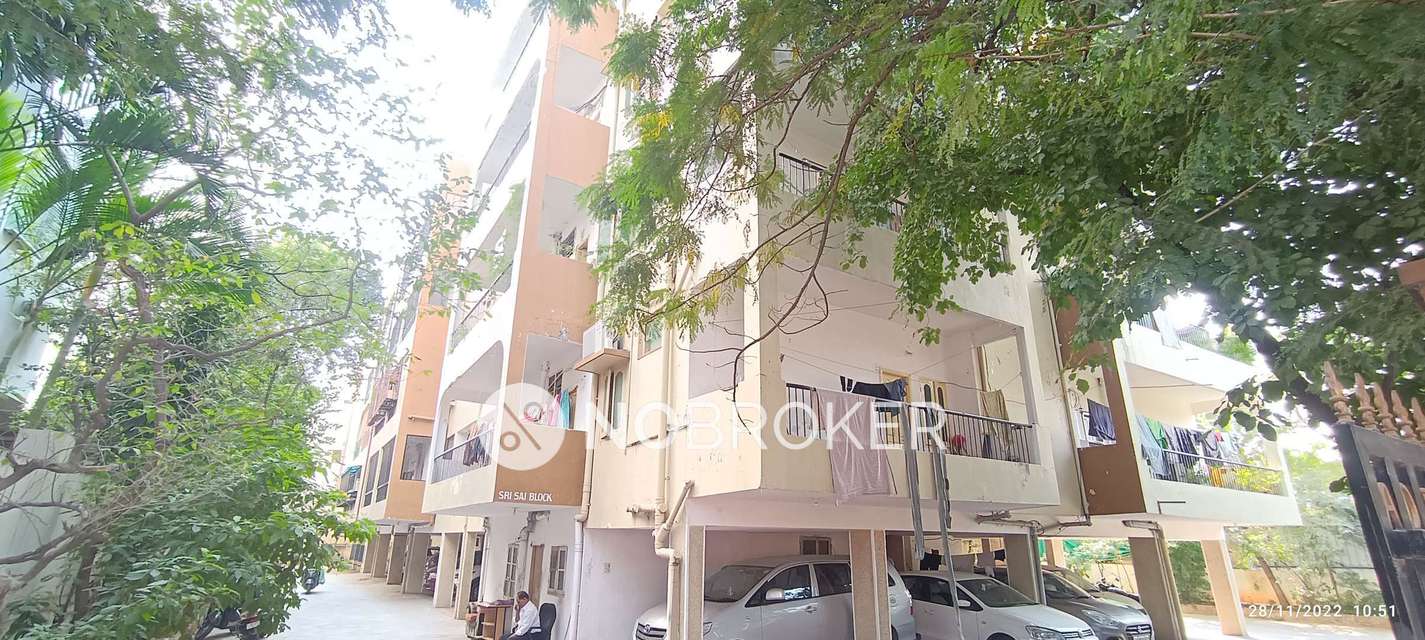 2 BHK Flat In Raheem Arcade for Rent  In Road No.4, Jaya Nagar, Saidabad,