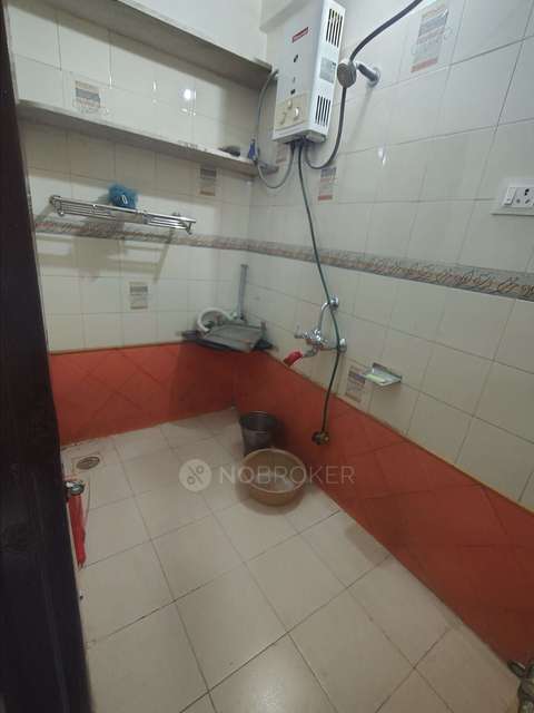 2 BHK Flat In Mansi Builders And Developers Maniratna Complex for Rent  In Maniratna Complex