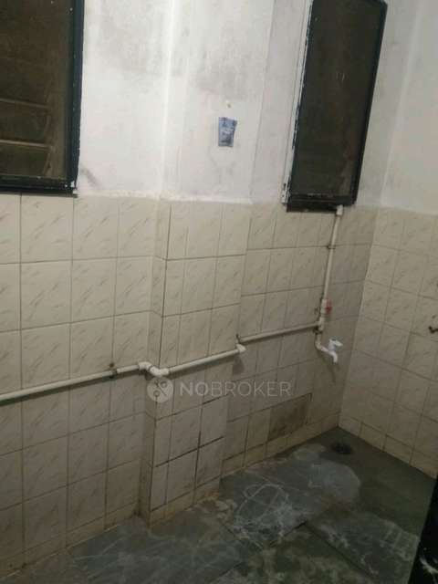 Single Room for Female In 1 BHK  In Shivsai Complex Warje In 138275, Giridhar Nagar, Warje, Pune, Maharashtra 411058, India