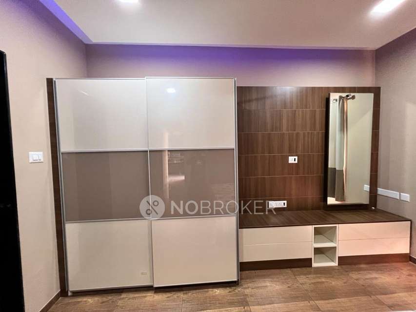 2 BHK Flat In Kolte Patil 24k Stargaze For Sale  In Bavdhan