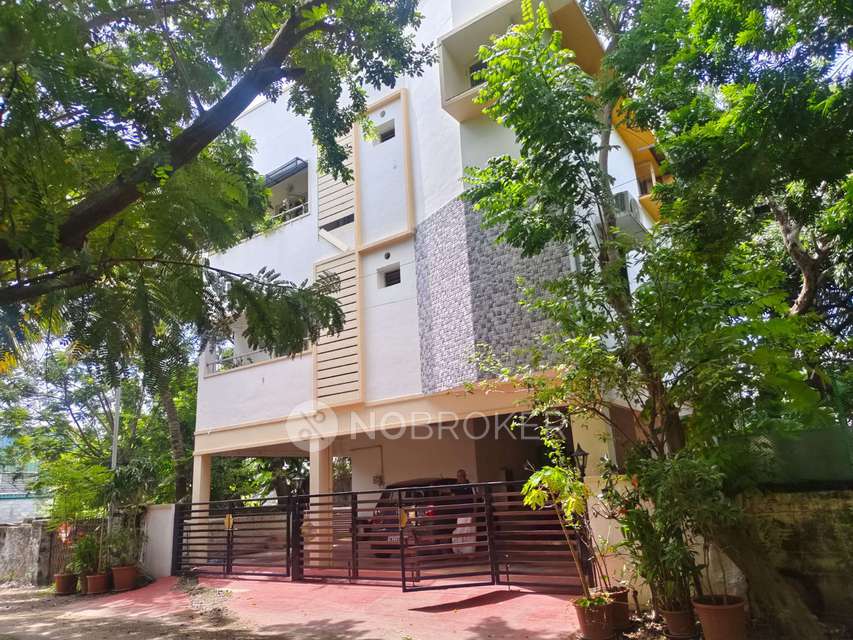 2 BHK Flat For Sale  In Uthandi