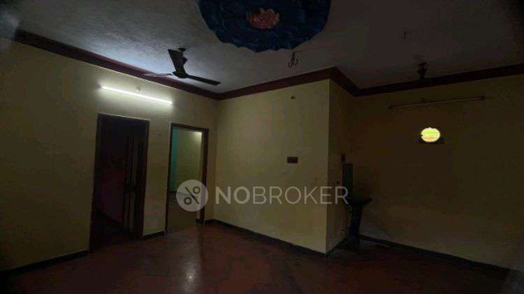 Single Room for Male In 2 BHK  In Lookung For Roomate In Perugalathur