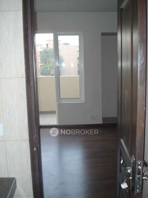 2 BHK Flat In 3c Lotus Boulevard Sector 100 for Rent  In Lotus Boulevard