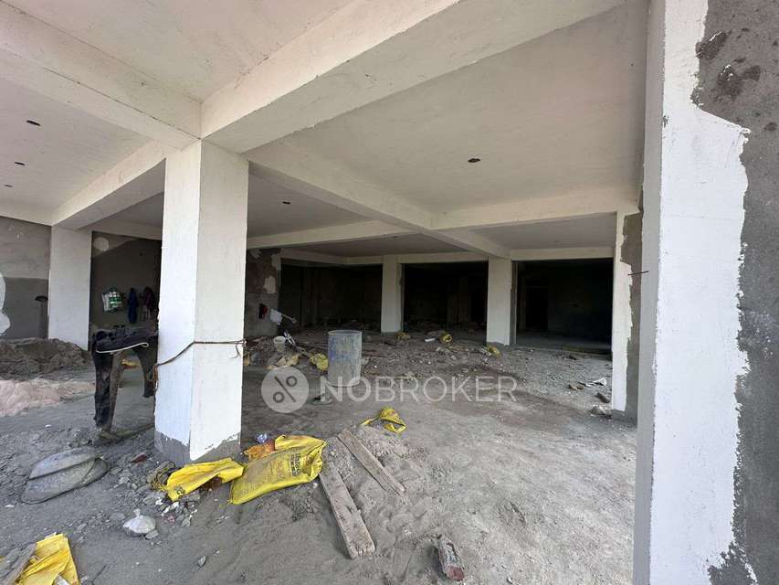 Showroom in Palam, Delhi for Rent 