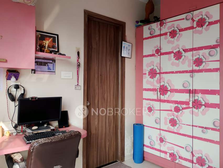 3 BHK Flat In Kohinoor Falcon For Sale  In Sus