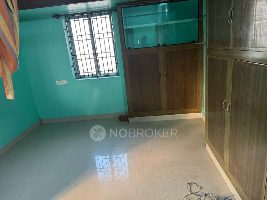 1 BHK House for Rent  In  Sembakkam