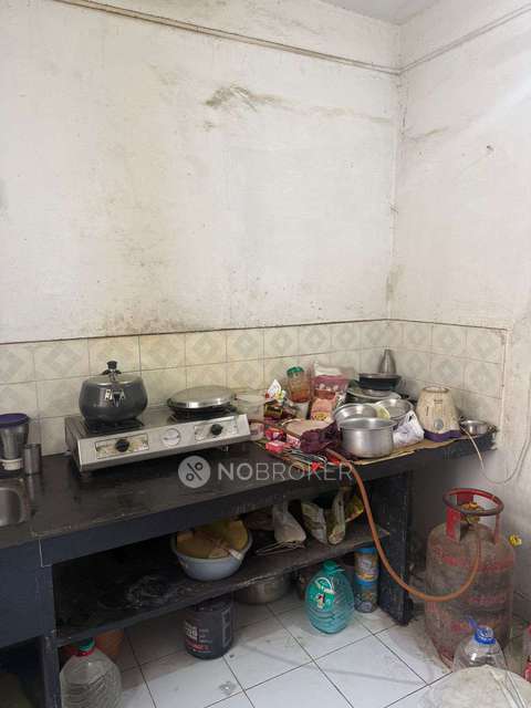 Shared Room for Male In 1 BHK  In Apartment In Dhankawadi