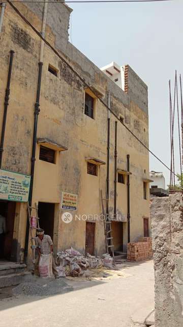 4 BHK House For Sale In Alipur Village