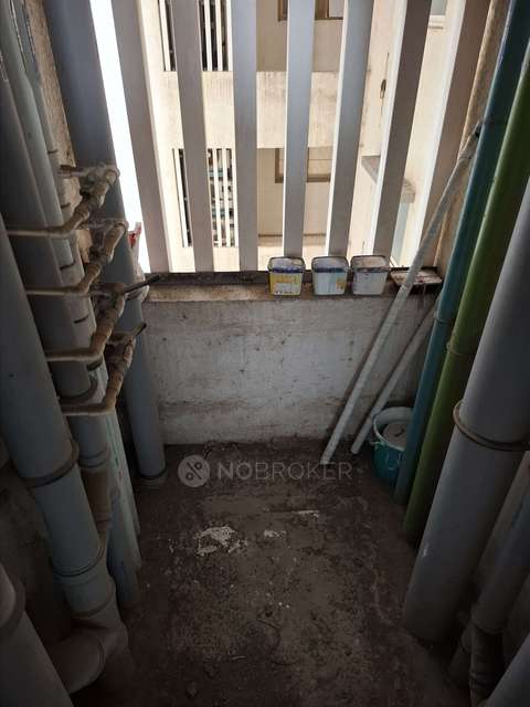 2 BHK Flat In Dosti Vihar For Sale  In Dosti Vihar