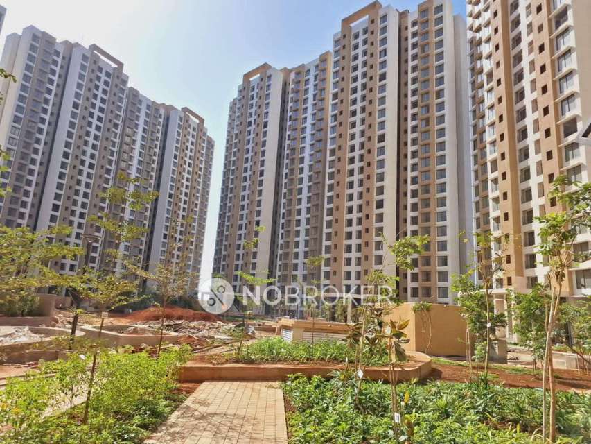 1 BHK Flat In Sunteck Maxxworld, Naigoan East for Rent  In Sunteck Maxx World