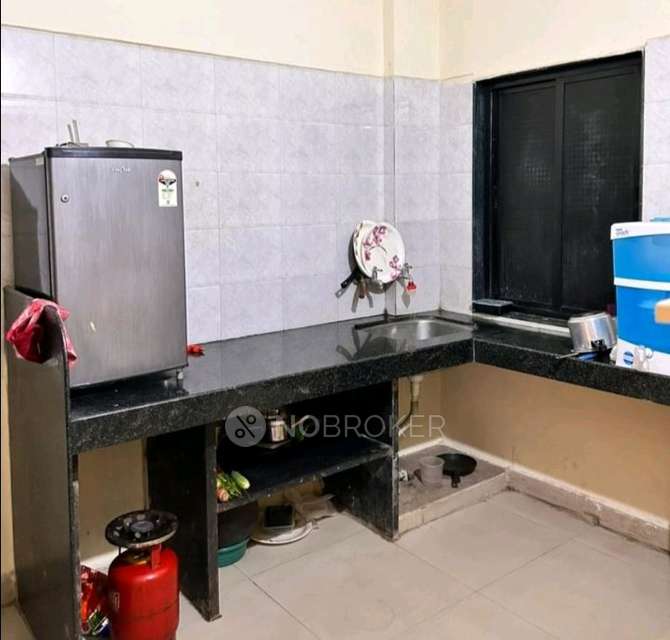 Shared Room for Male In 1 BHK  In Na In Kharadi Gaon, Kharadi