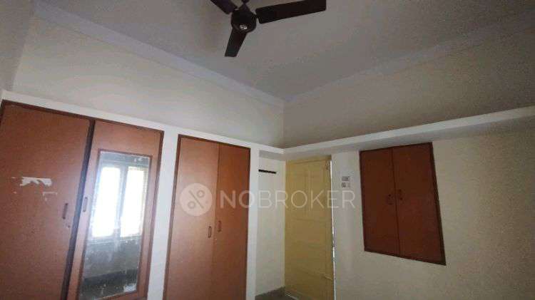 1 BHK House for Rent  In Ground Floor - 10th Floor, Vittal Mallya Rd, Next To Cafe Coffee Day Square, Near Cubbon Park Road, Kg Halli, D' Souza Layout, Ashok Nagar, Bengaluru, Karnataka 560001, India