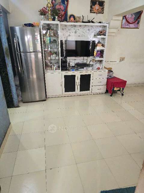 2 BHK Flat In Suhas Modi Sra For Sale  In Kandivali East