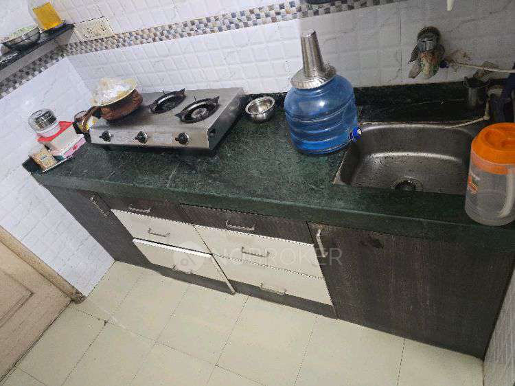 2 BHK Flat In Suhas Modi Sra For Sale  In Kandivali East