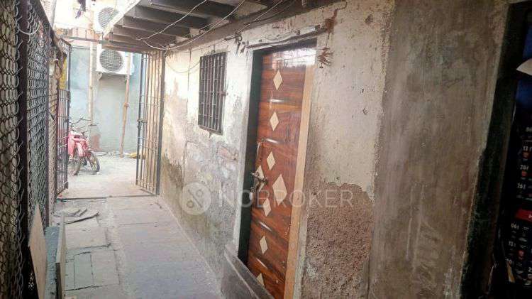 1 RK House for Rent  In Sewree Naka