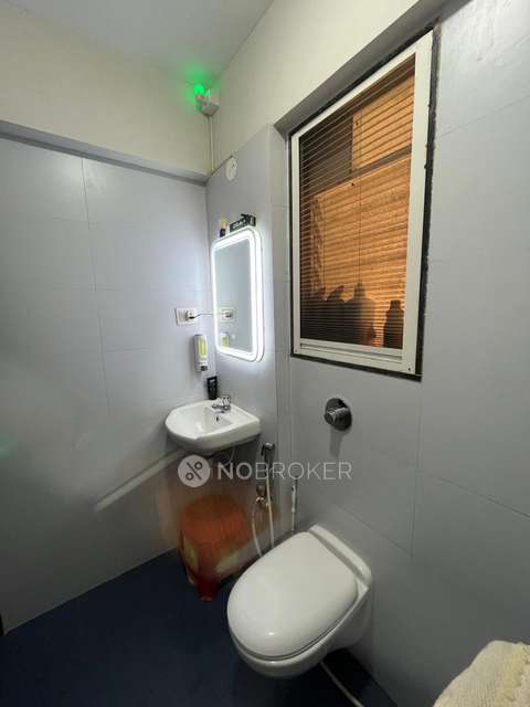 1 BHK Flat In Nirman Heihts For Sale  In Borivali West