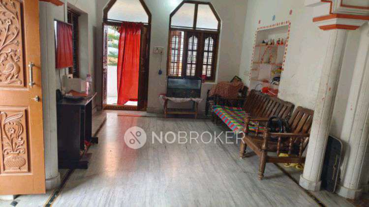 PG for Girls in Nadergul