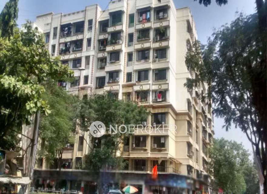 Single Room for Female In 1 BHK  In Suvarnadurg Chs In Borivali East