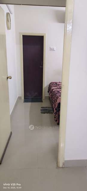 2 BHK Flat In Lakshmi Apartments, Madipakkam For Sale  In Madipakkam