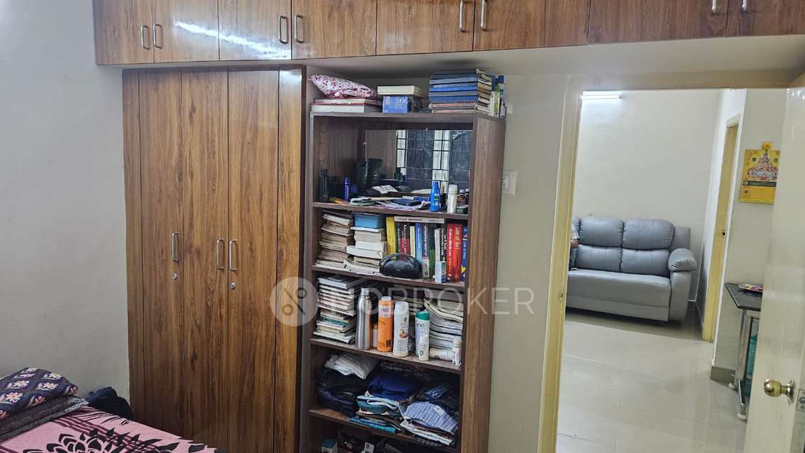 2 BHK Flat In Lakshmi Apartments, Madipakkam For Sale  In Madipakkam