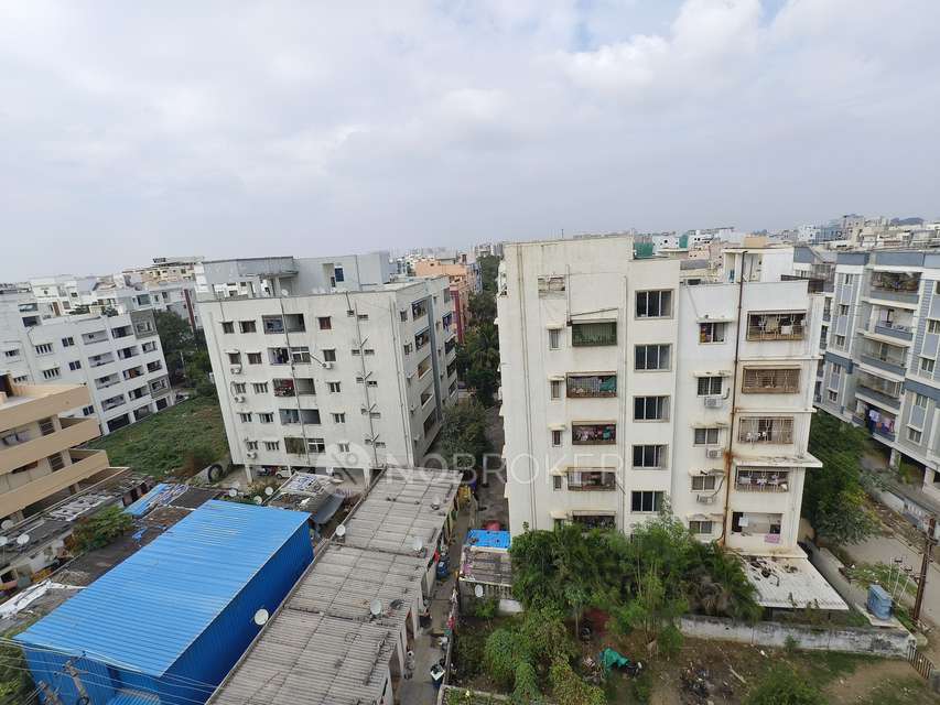 PG for Anyone in Izzathnagar